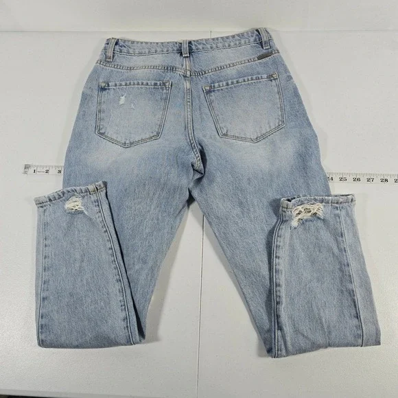 KanCan Signature High Rise Relaxed Fit Distressed Light Wash Denim Jeans Size 24 - Picture 2 of 9